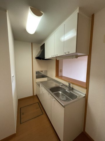 グランシス富木島のキッチン