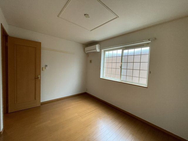 グランシス富木島の居間・リビング