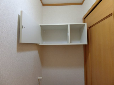 【トイレ】 | シャルロット | 102の写真（間取反転タイプ：イメージ）