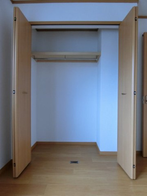 【収納】 | シャルロット | 102の写真（間取反転タイプ：イメージ）