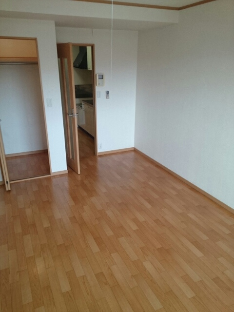 フォレスト裕萌里の内装