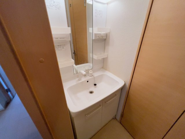 ソロロK2の洗面所