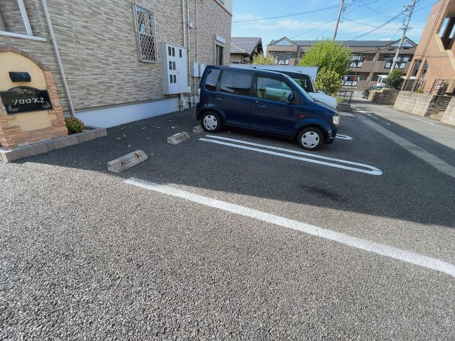 ソロロK2の駐車場