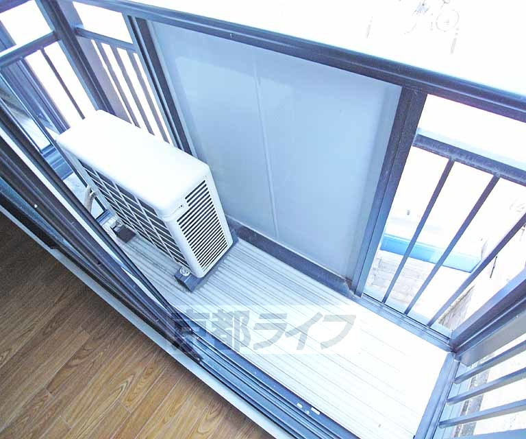 メイツサカソのバルコニー