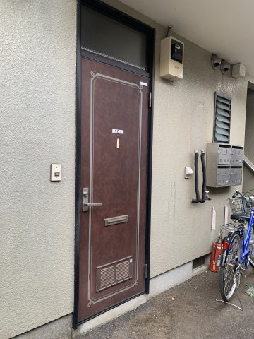 【玄関】 | ヴェルファーレ | 嬉しい角部屋