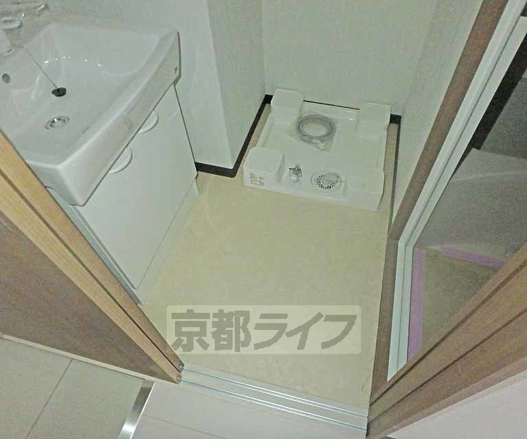 クオリエ京都堀川の設備|洗面脱衣スペース