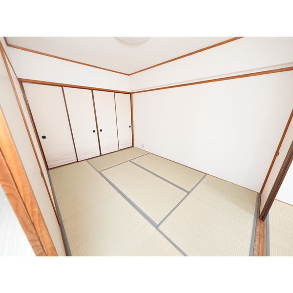 第二大嶽ビル　　刈谷市近郊の賃貸はクラスホーム刈谷店の収納|同物件の別部屋になります。