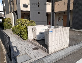【エントランス】 | モンサント旭町 | 入口