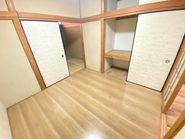 コーポさつきの洋室