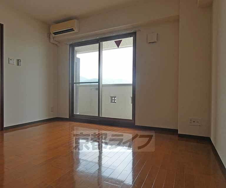 シェリオンの居間・リビング