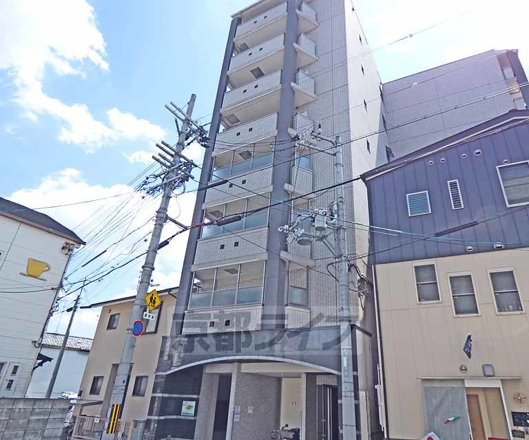 シェリオンの外観