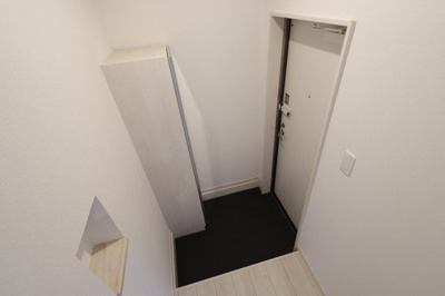 【玄関】 | アネシス博多東 | 別号室の写真になります。現況優先。