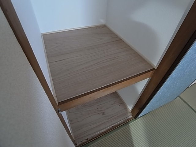 丸吉マンション 