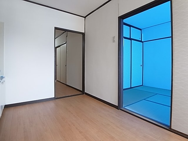 丸吉マンション の居間・リビング|リビング