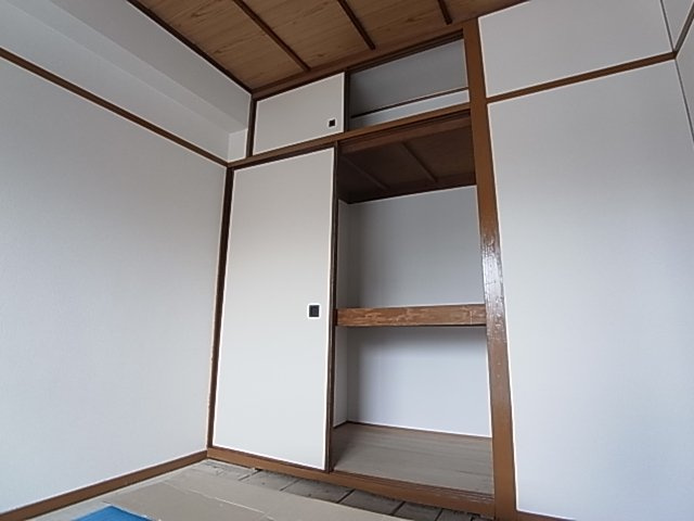 丸吉マンション の収納