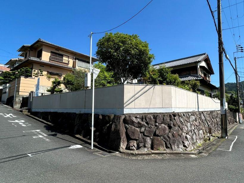 清滝中町　中古一戸建ての前面道路含む現地写真|前面道路含む現地写真■物件内覧・資金計画相談・住宅ローン相談、リフォーム相談、お問合せ受付中■
※当日・翌日のご内覧、ご相談はお電話でのお問合せがスムーズです！