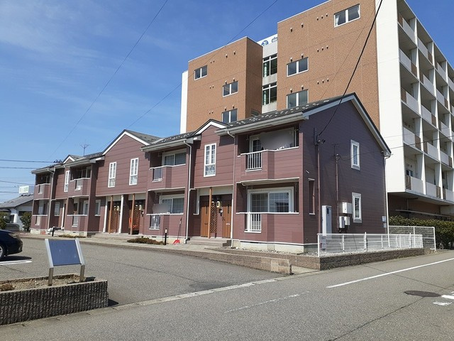 新潟市南区上塩俵のアパートの画像