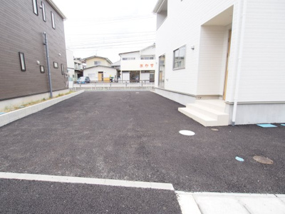 【駐車場】 | Cradle garden　笹谷第７　１号棟 | 並列駐車可能です◎
