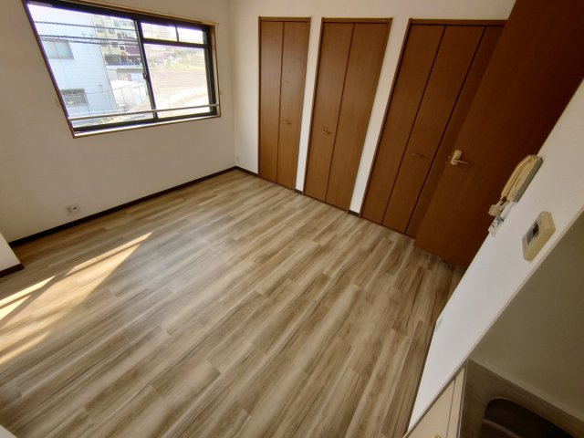 【寝室】 | メゾンパーシモン