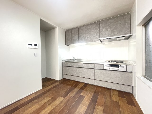 一宮市古見町　中古戸建のキッチン|キッチンでお料理をお楽しみください