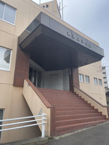 釧路合同会館のエントランス