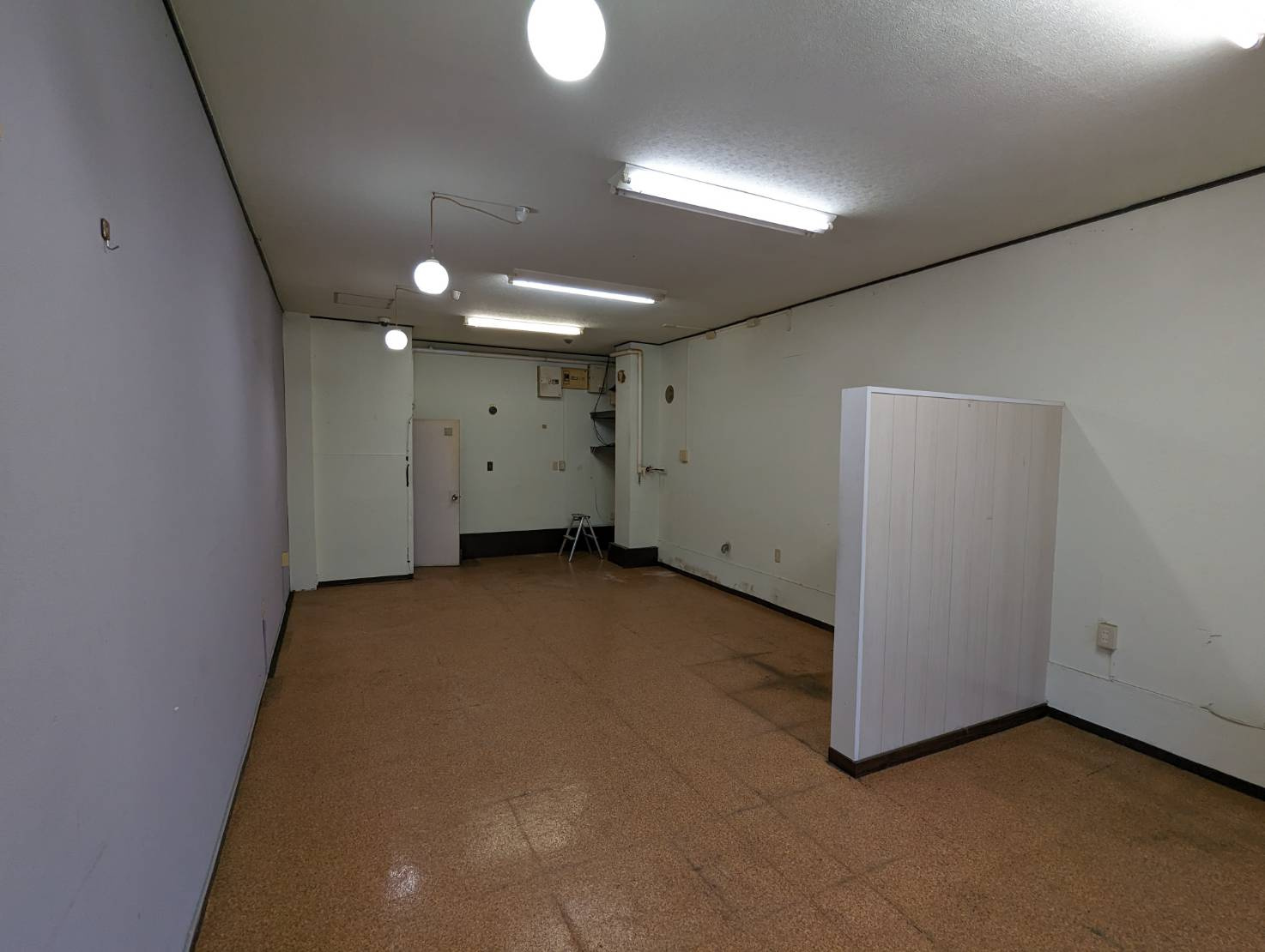 AK愛国のロビー