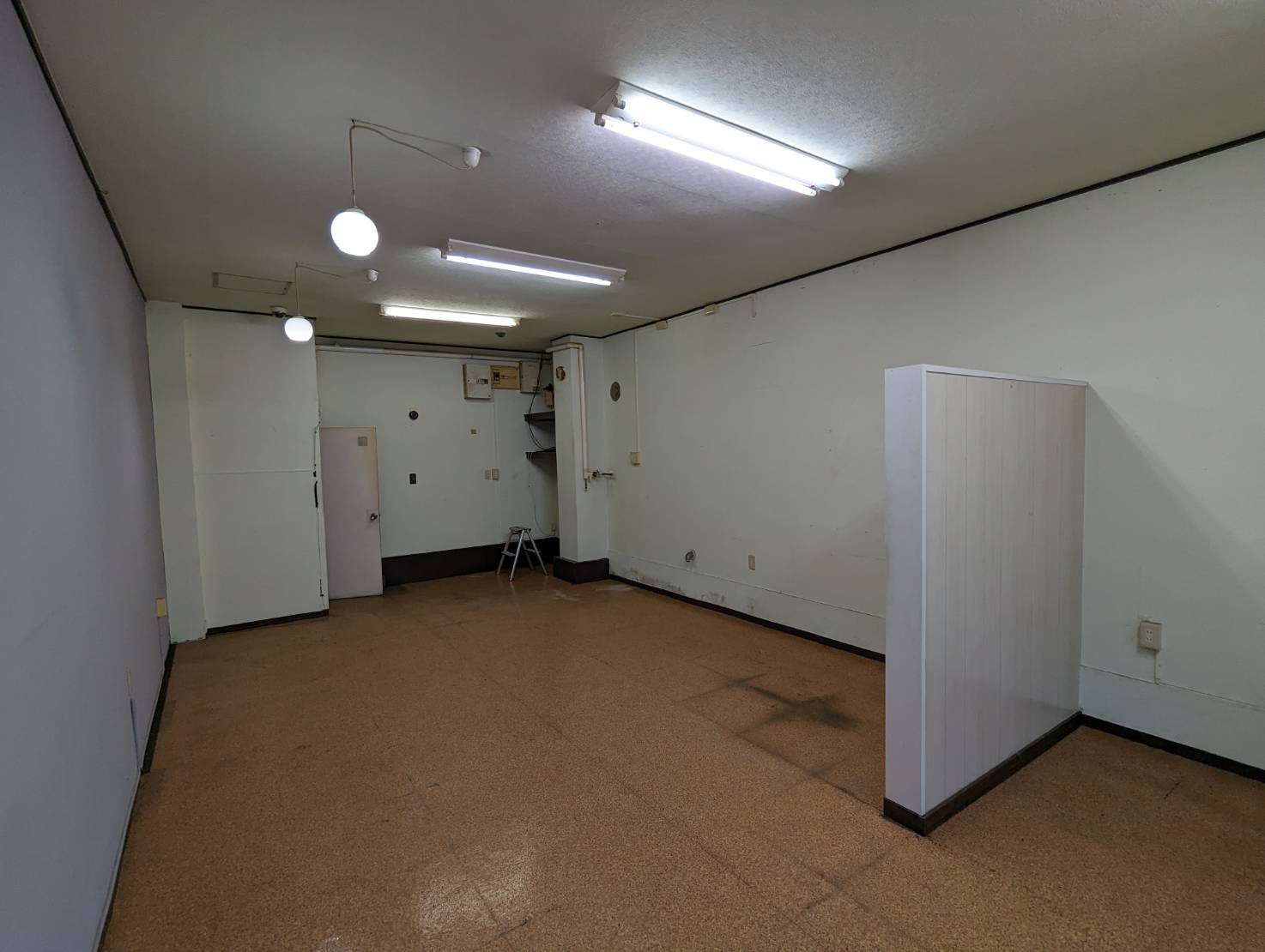 AK愛国のロビー