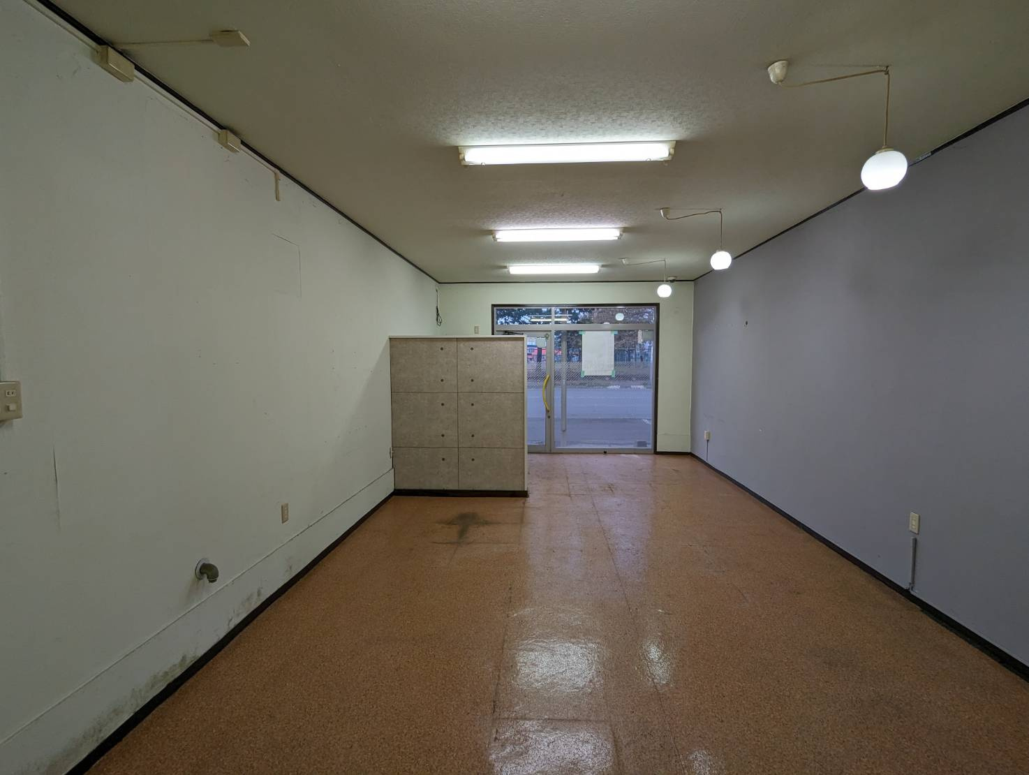 AK愛国のロビー