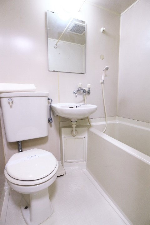 エスコートパレスの浴室