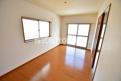 【寝室】 | インパレス小阪