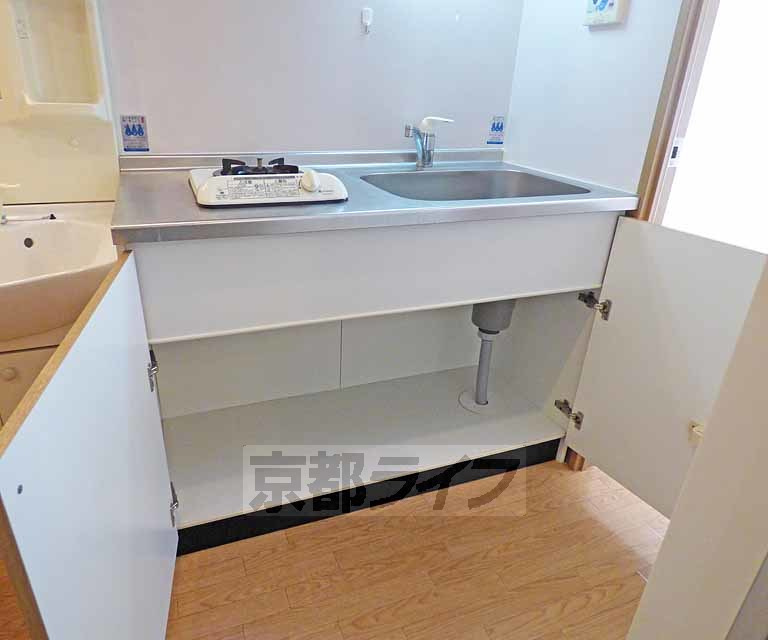 セトル御所東のキッチン