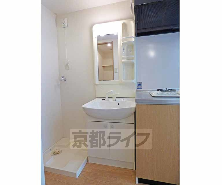 セトル御所東の洗面所