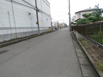 【前面道路含む現地写真】 | 川越市脇田新町　売地