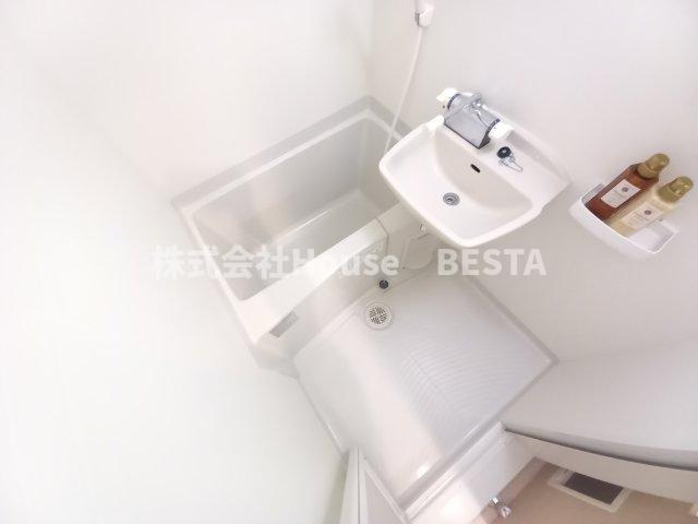 シュープリームの浴室