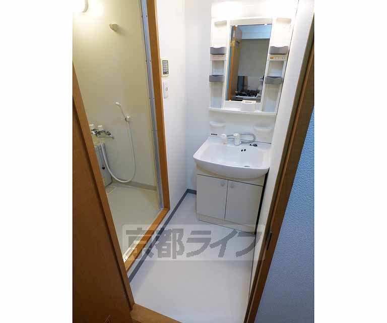 マ・アビタションの洗面所