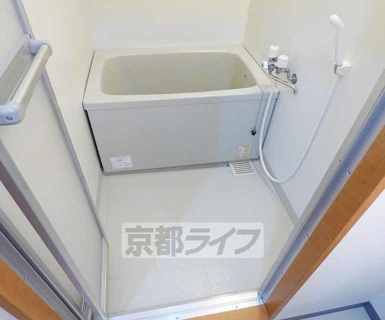 マ・アビタションの浴室