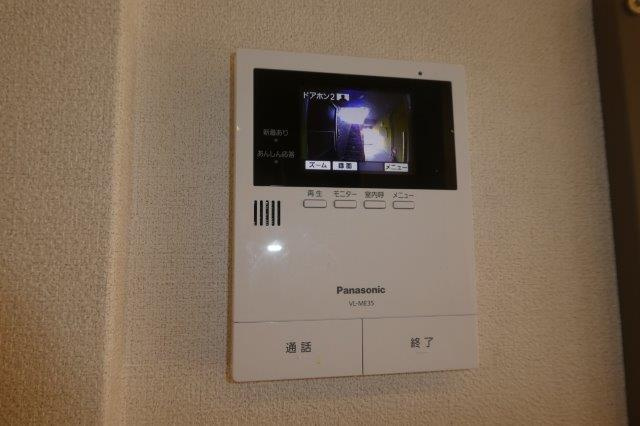 トゥモローランドのセキュリティ|オートロック連動ＴＶインターホン