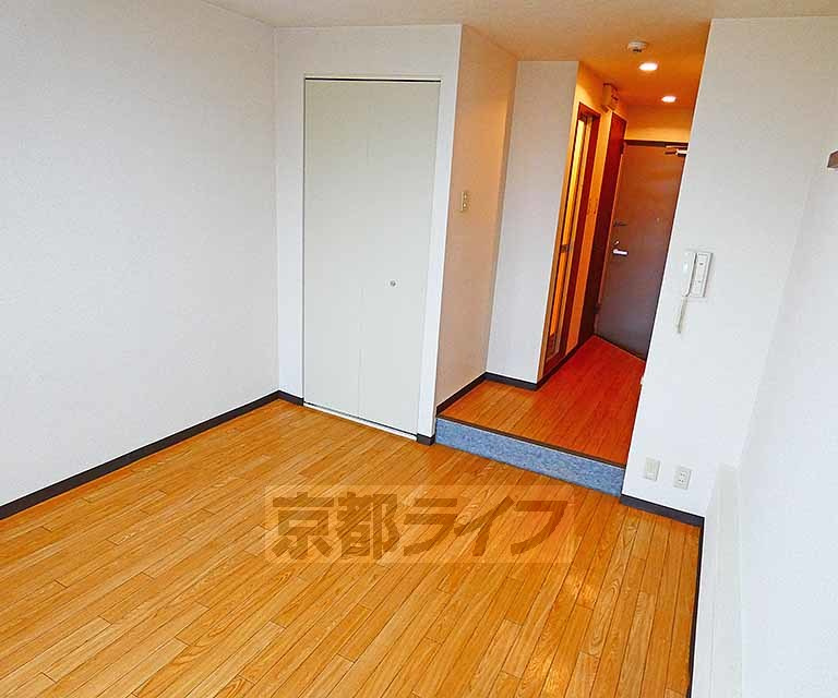 清和院マンションの内装