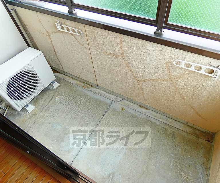 清和院マンションのバルコニー