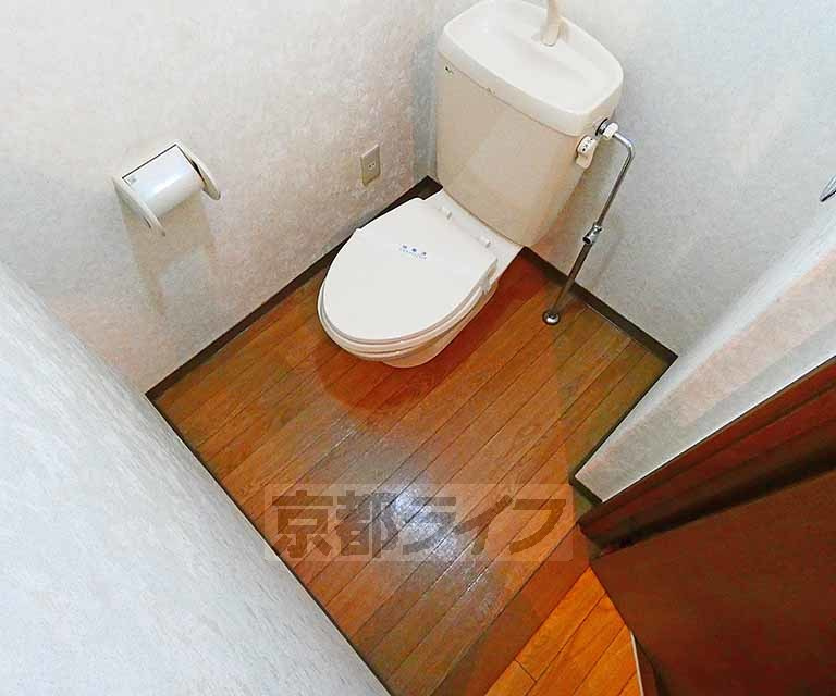 清和院マンションのトイレ