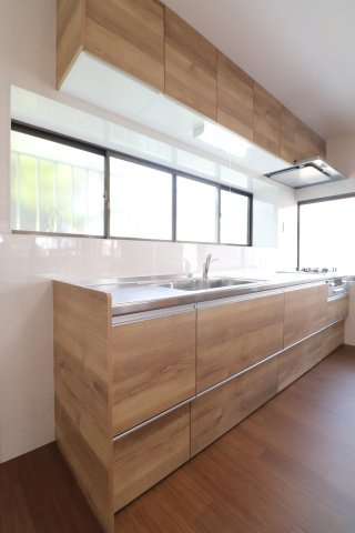 荒木町中古戸建のキッチン