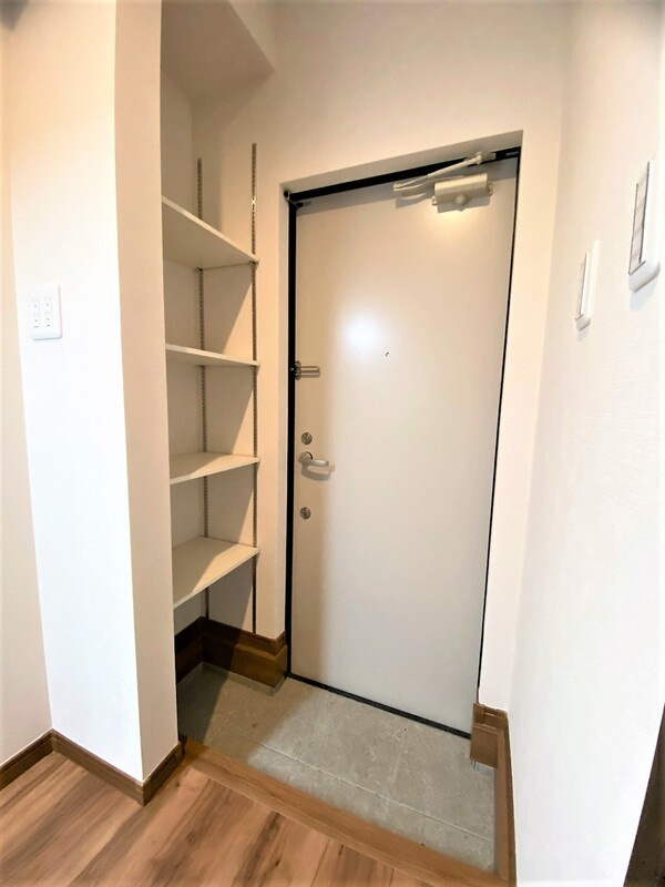 Laurus(ラウルス)の玄関