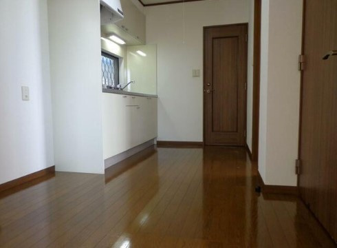 坂戸市鶴舞戸建貸家の居間・リビング|1F