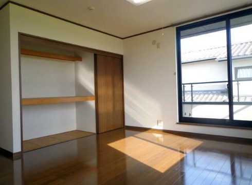 坂戸市鶴舞戸建貸家の寝室|2F