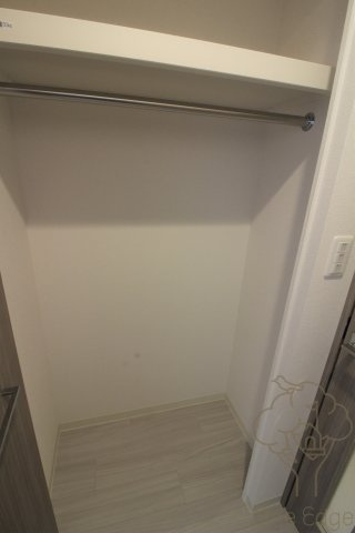 プレサンス天神橋筋六丁目ヴォワールの収納
