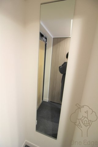 プレサンス天神橋筋六丁目ヴォワールの玄関