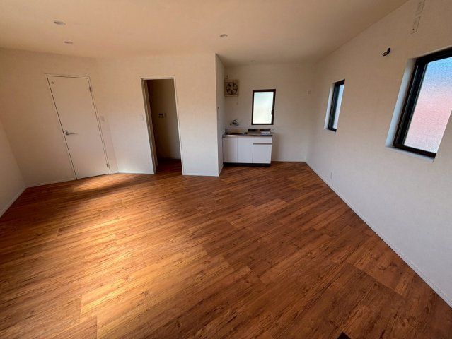 大平町東上野貸店舗の設備