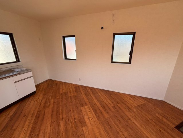 大平町東上野貸店舗の周辺