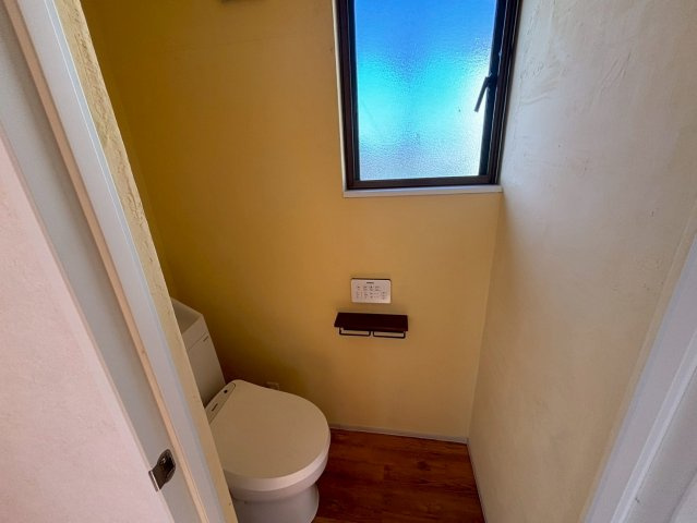 大平町東上野貸店舗のトイレ