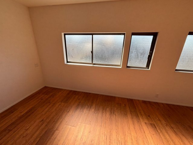 大平町東上野貸店舗の内装